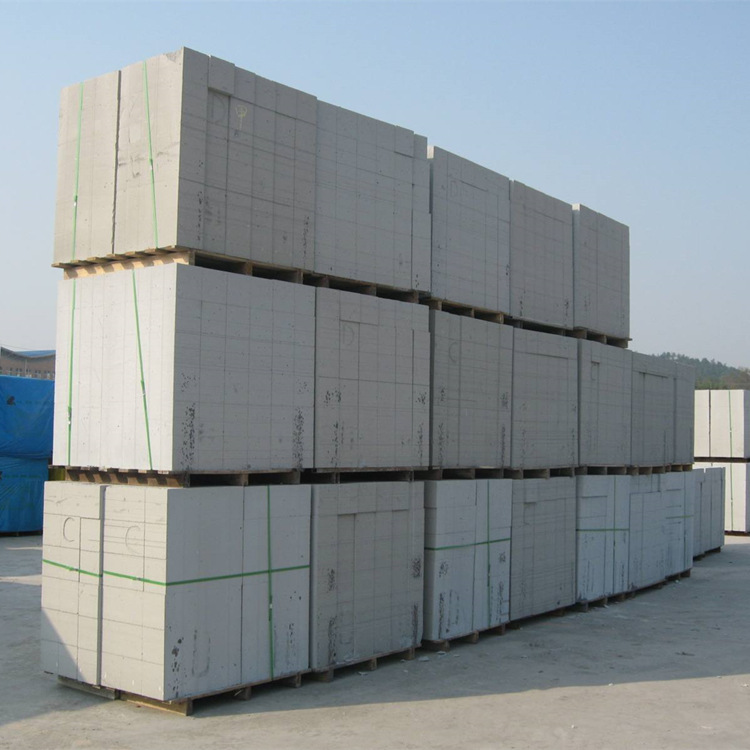 潍城宁波台州金华厂家：加气砼砌块墙与粘土砖墙造价比照分析